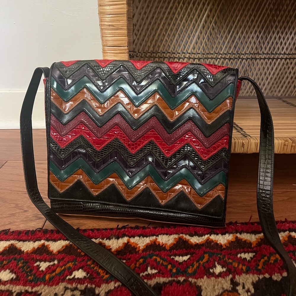 Vintage Sharif Chevron Multicolor Shoulder Bag